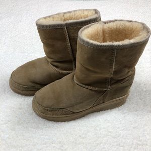 Women’s Brown Ugg Ankle Boots
